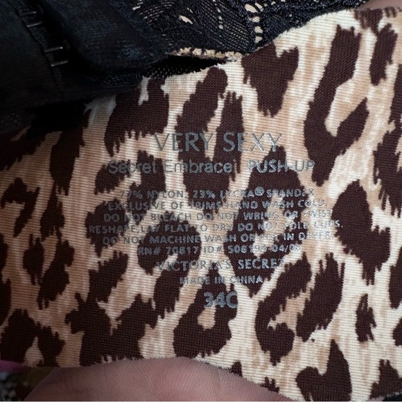 Victoria's Secret Black Lace Bra - Picture 11 of 11